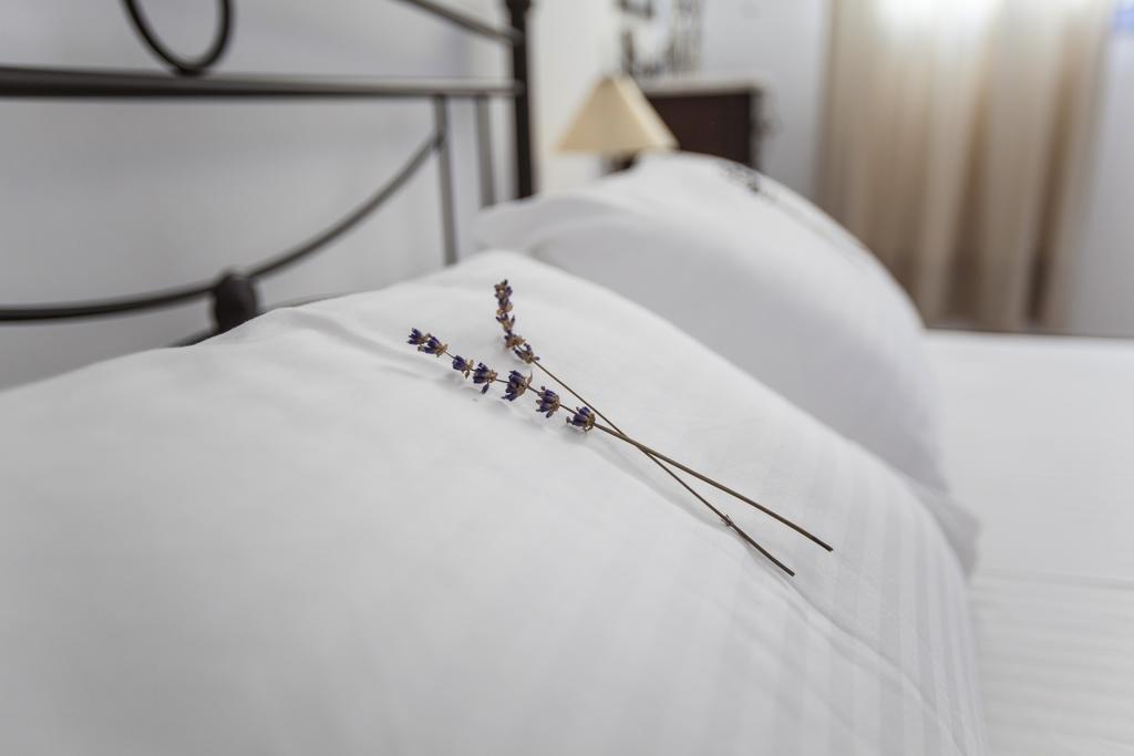 Astarti Apartments Livadi  Rom bilde