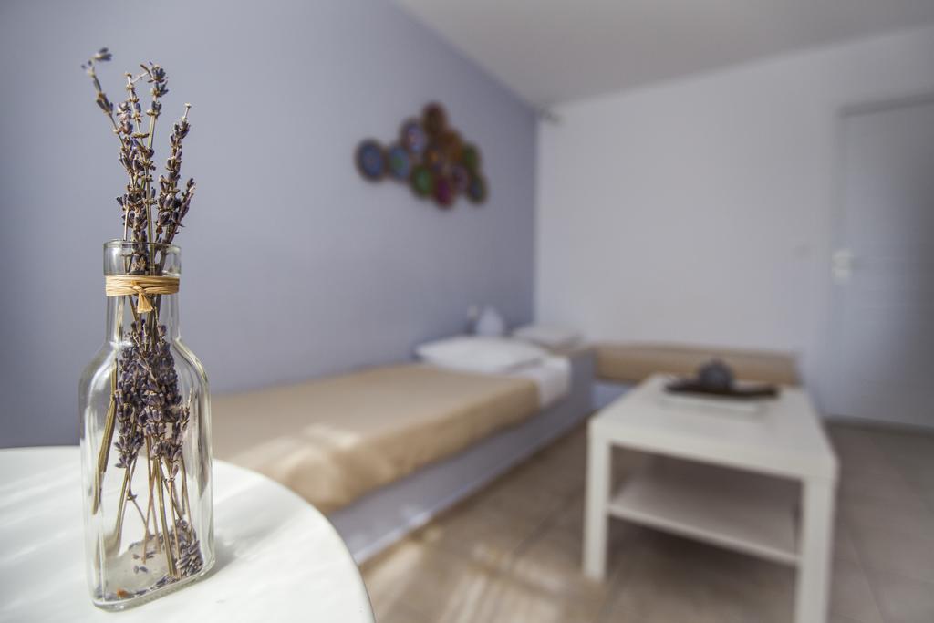 Astarti Apartments Livadi  Eksteriør bilde
